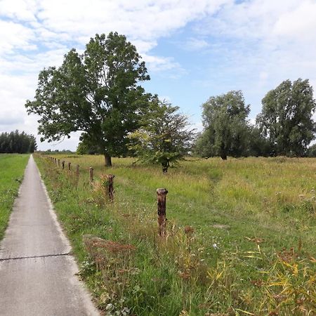 Hotel Restaurant Wad Oars Anjum Zewnętrze zdjęcie
