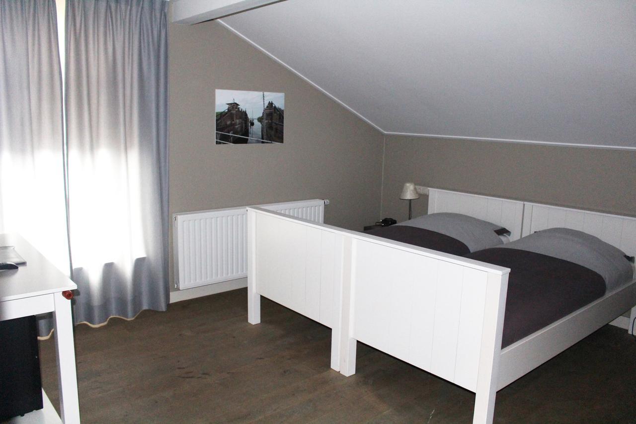 Hotel Restaurant Wad Oars Anjum Zewnętrze zdjęcie